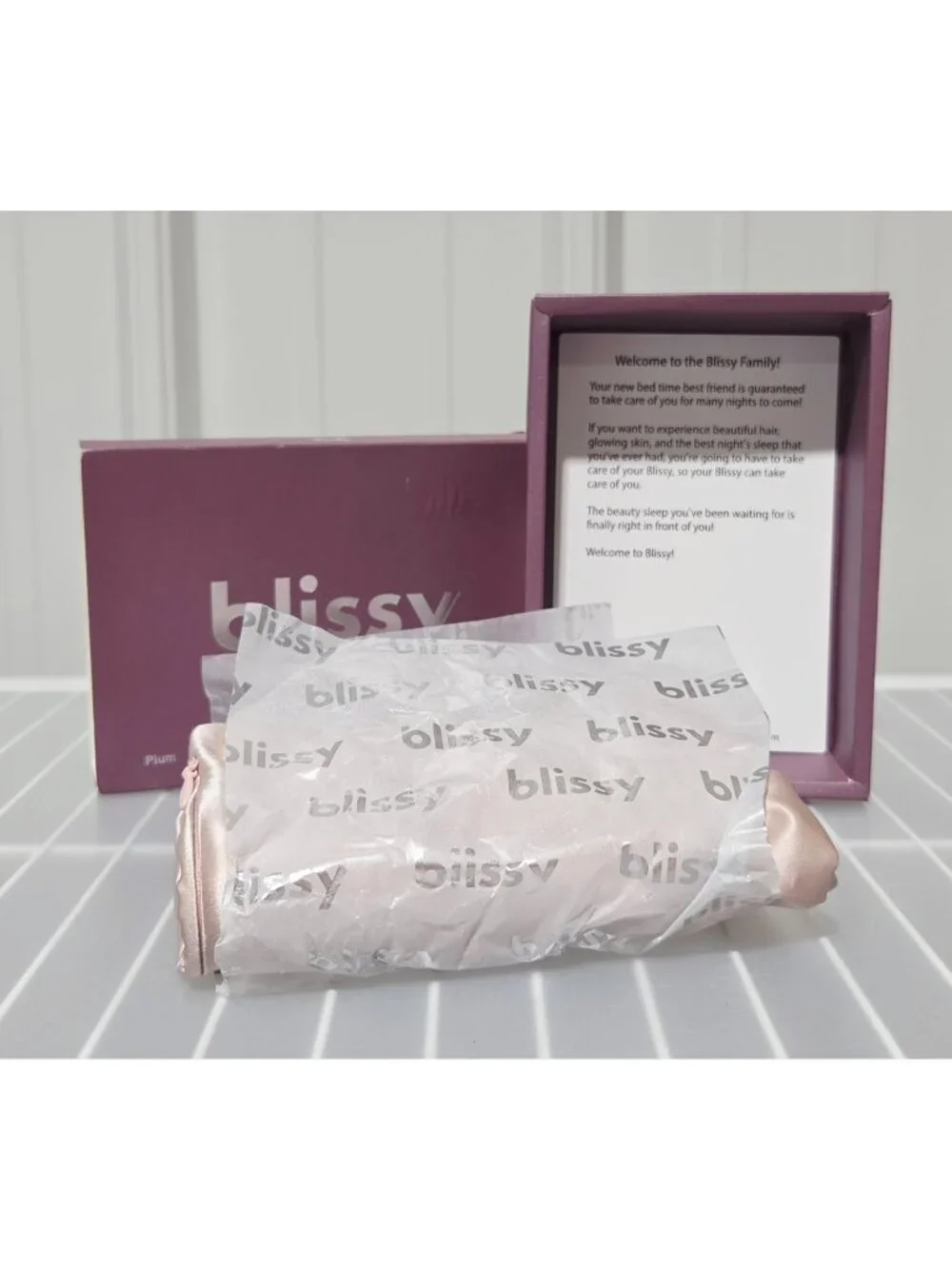 Blissy 22 Momme Mulberry Silk Queen Size Plum Colored Pillowcase 20